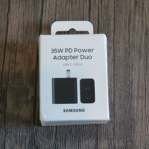 Samsung-35W-Duo-Charger-EP-TA220NBEGUS-MTG-1-scaled-1.jpg